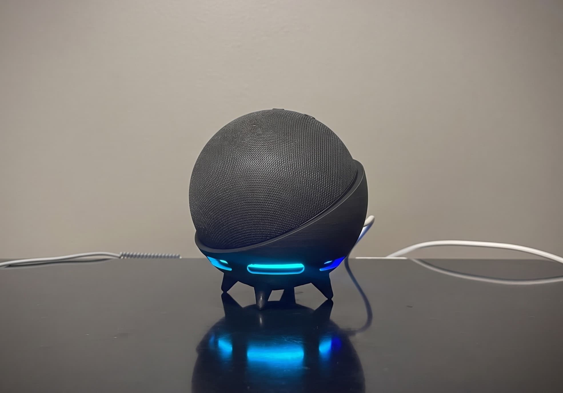 Base de Mesa Futurista para Echo Dot
