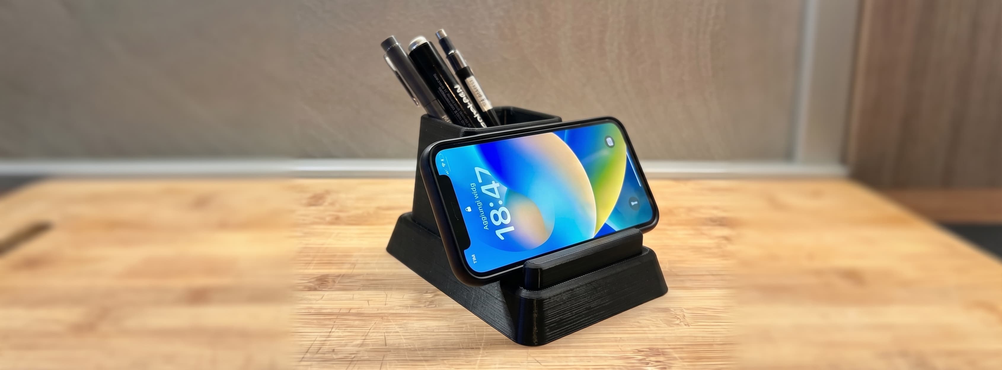 Organizador de Mesa e Suporte para Smartphone